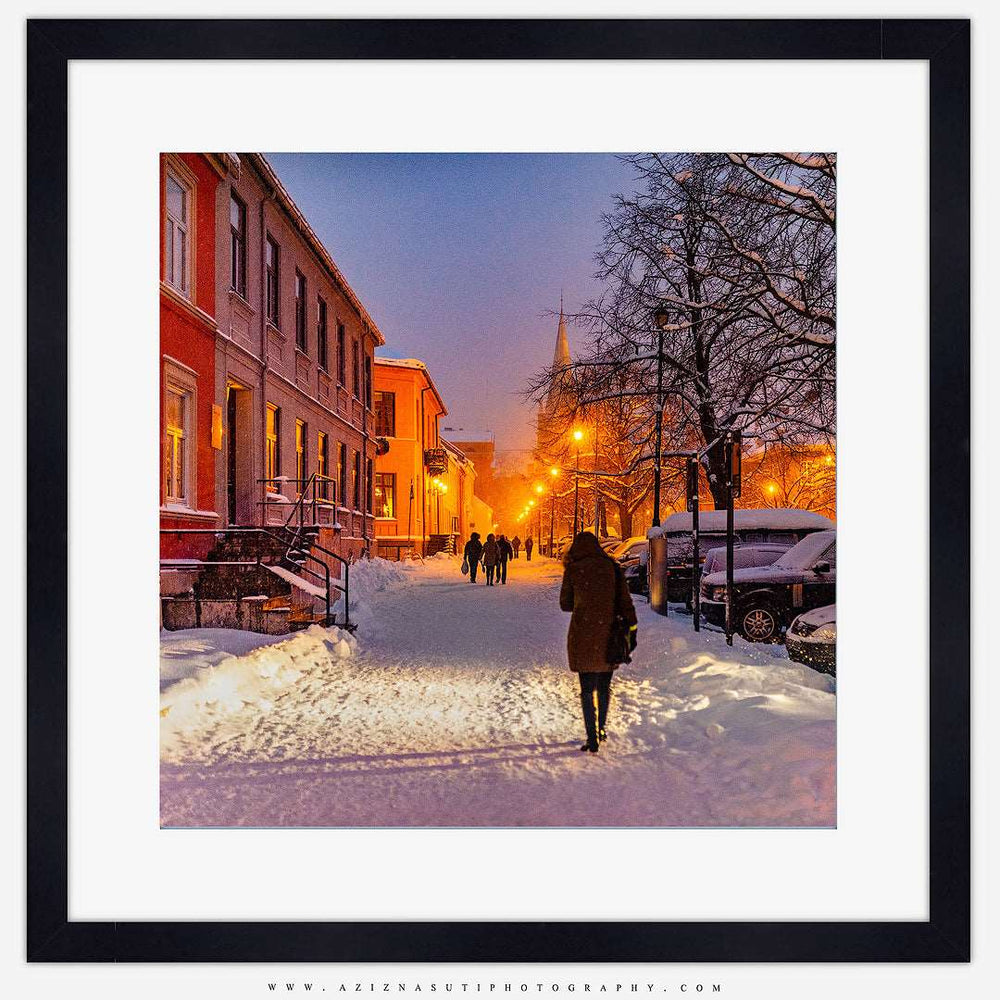 Following The Light in Munkegata - AZIZ NASUTI ART GALLERY