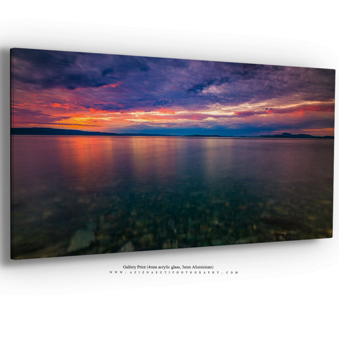 Sunset over the beautiful Trondheimsfjorden Panorama