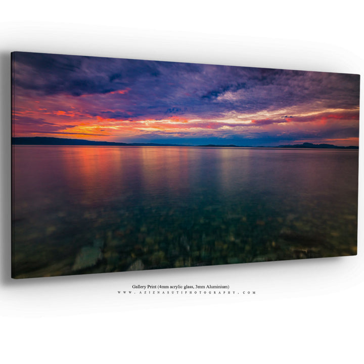 Sunset over the beautiful Trondheimsfjorden Panorama