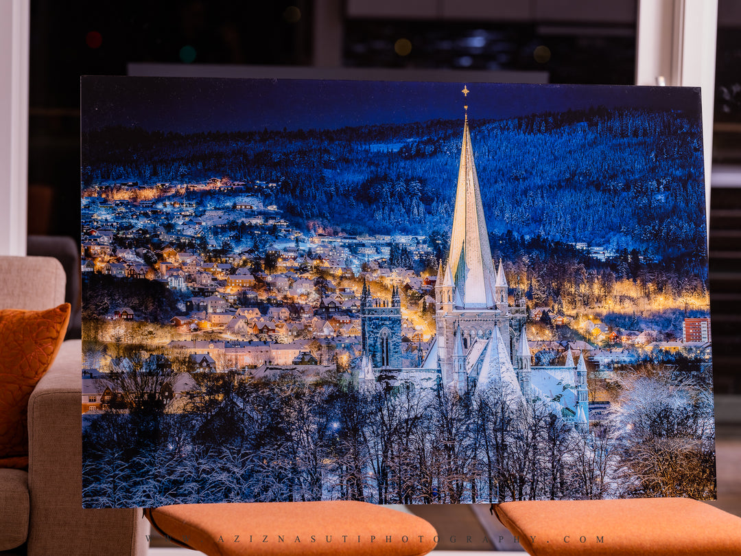 Nidarosdomen Vinterstemning 120X80cm - AZIZ NASUTI ART GALLERY