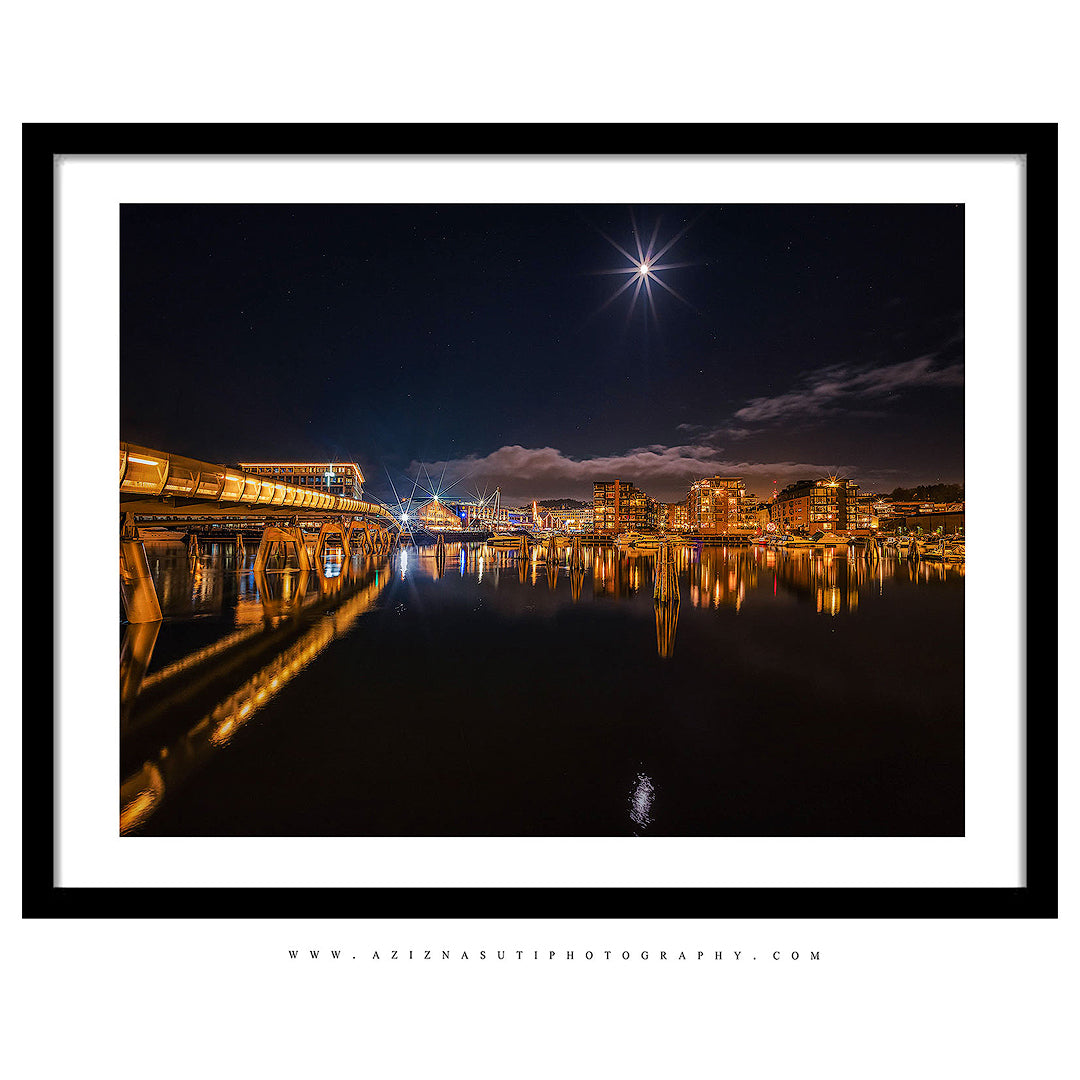 Moon Over Solsiden and Verftsbrua