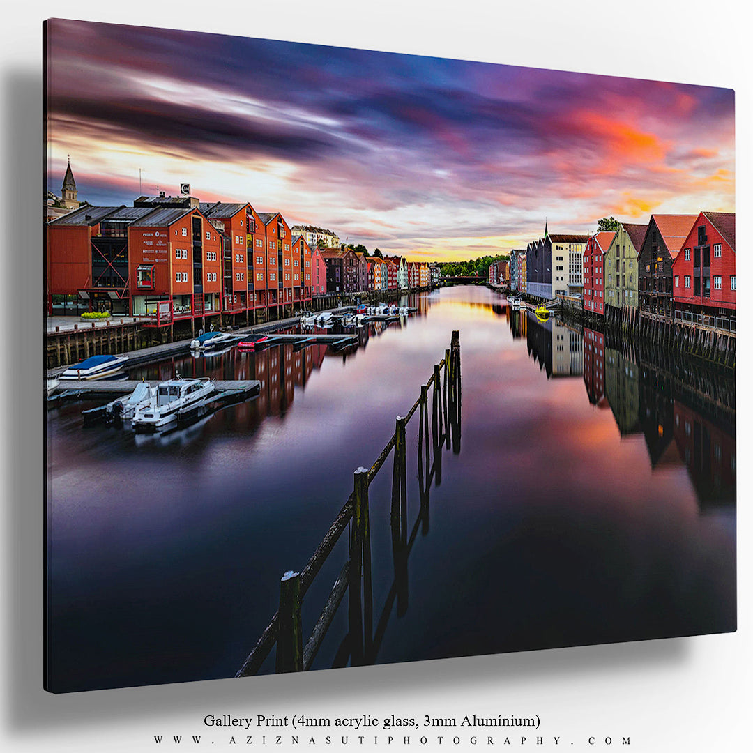 Trondheim from Bakke bru in August (Gallery print)