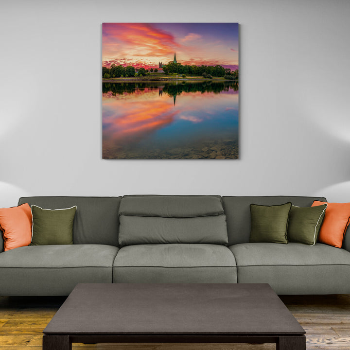 Drømmende solnedgang over Nidelva og Nidarosdomen