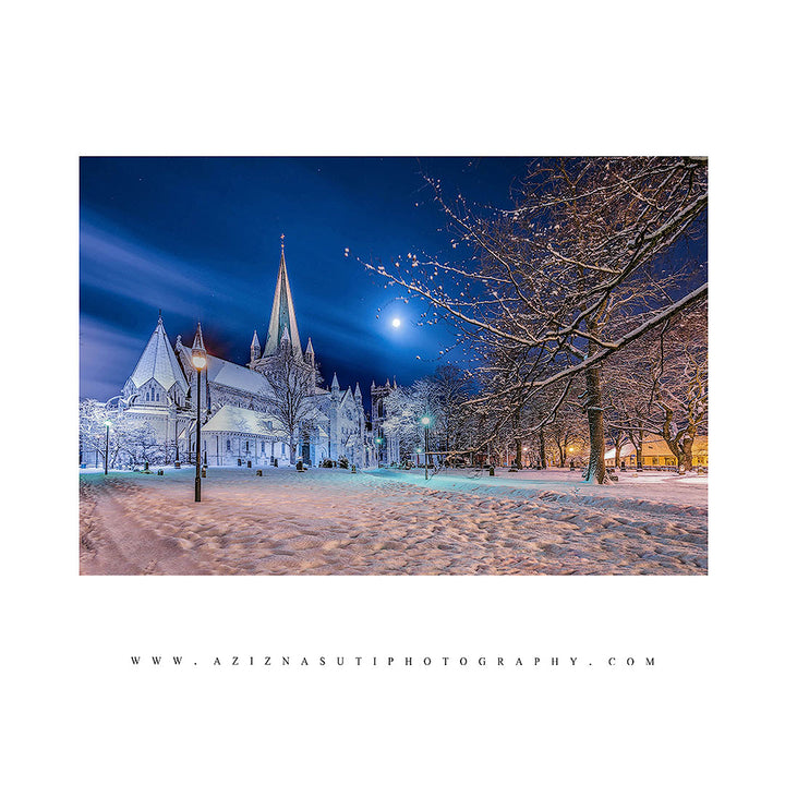 Nidarosdomen and Moon in a Beautiful Winter Mood - AZIZ NASUTI ART GALLERY