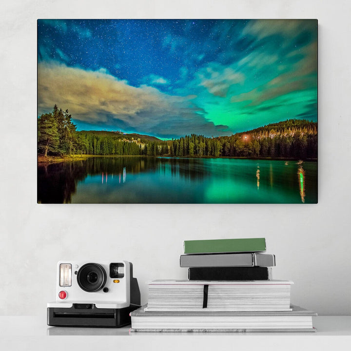Northern Light eller Nordlys over Baklidammen i Trondheim (Canvas)