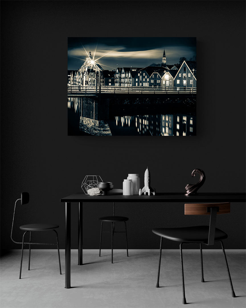 The Blue Mood of Gamlebybro