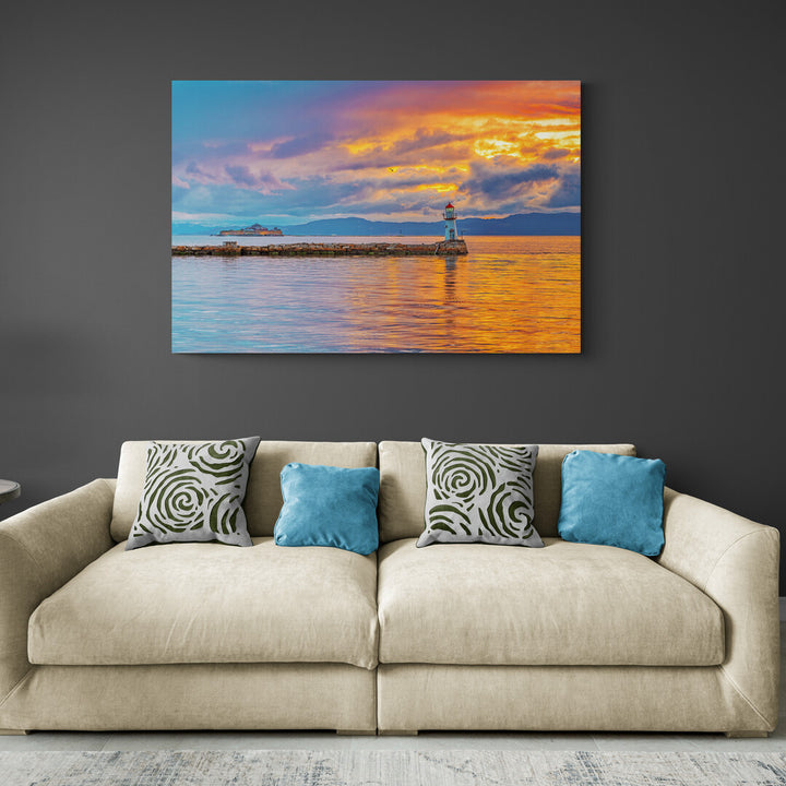 Ladelighthouse og Munkholmen Before The Storm (Canvas)