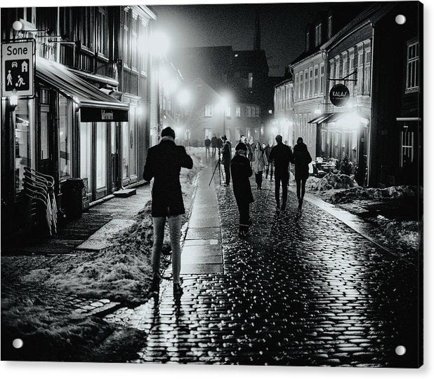 Bakklandet and its beautiful atmosphere - AZIZ NASUTI ART GALLERY