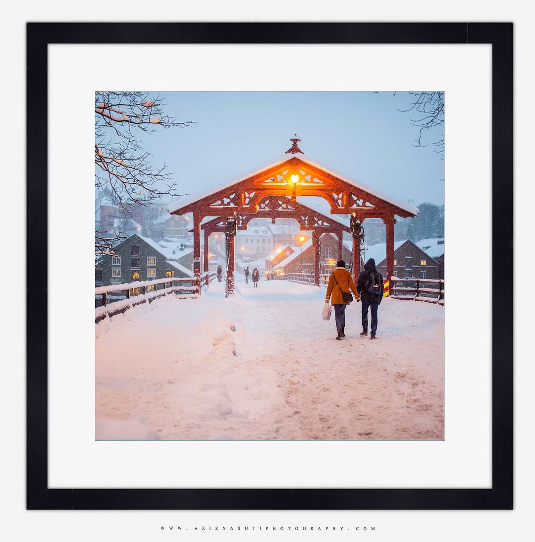 Framed 50×50 cm Photo Art – Choose Your Motif