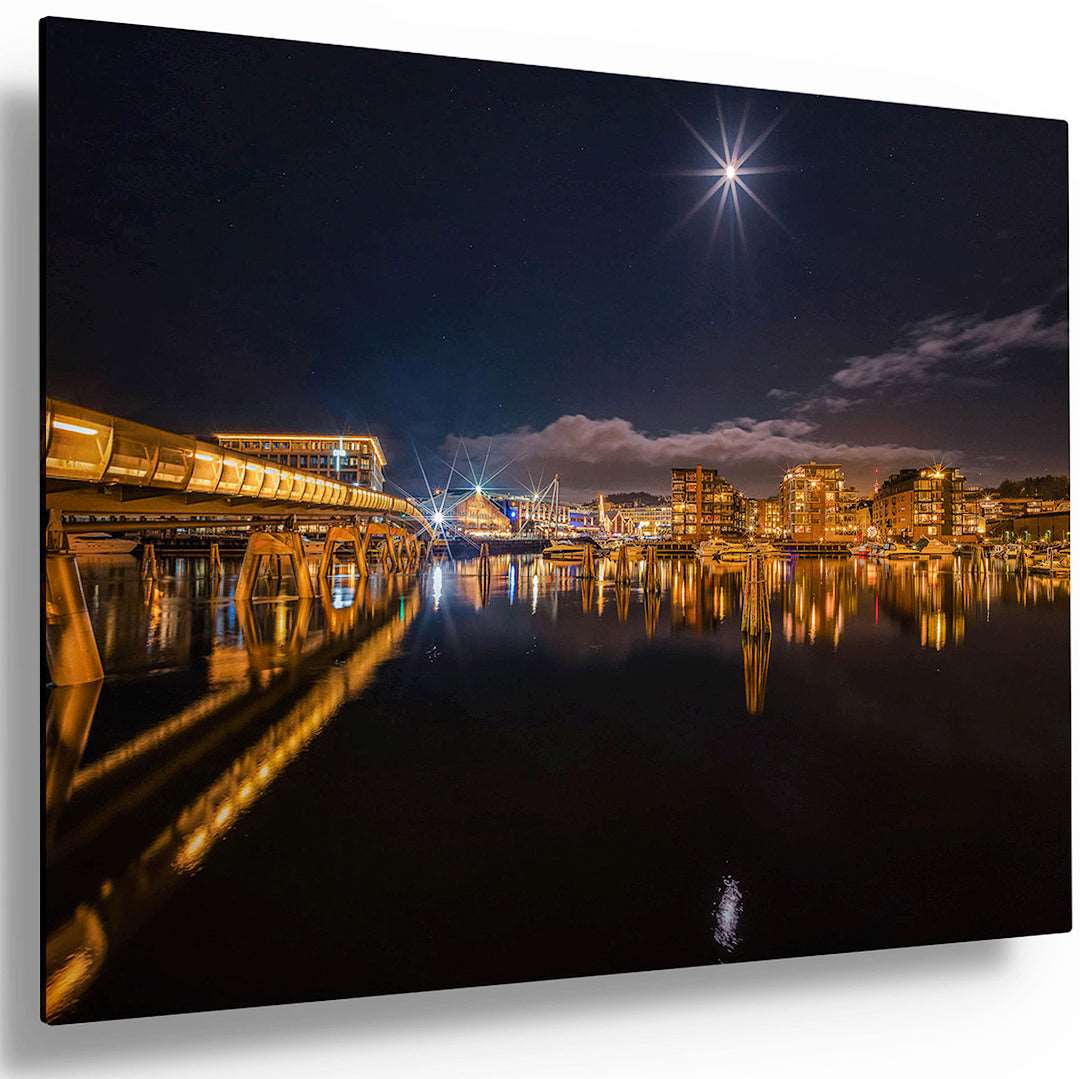 Moon Over Solsiden and Verftsbrua