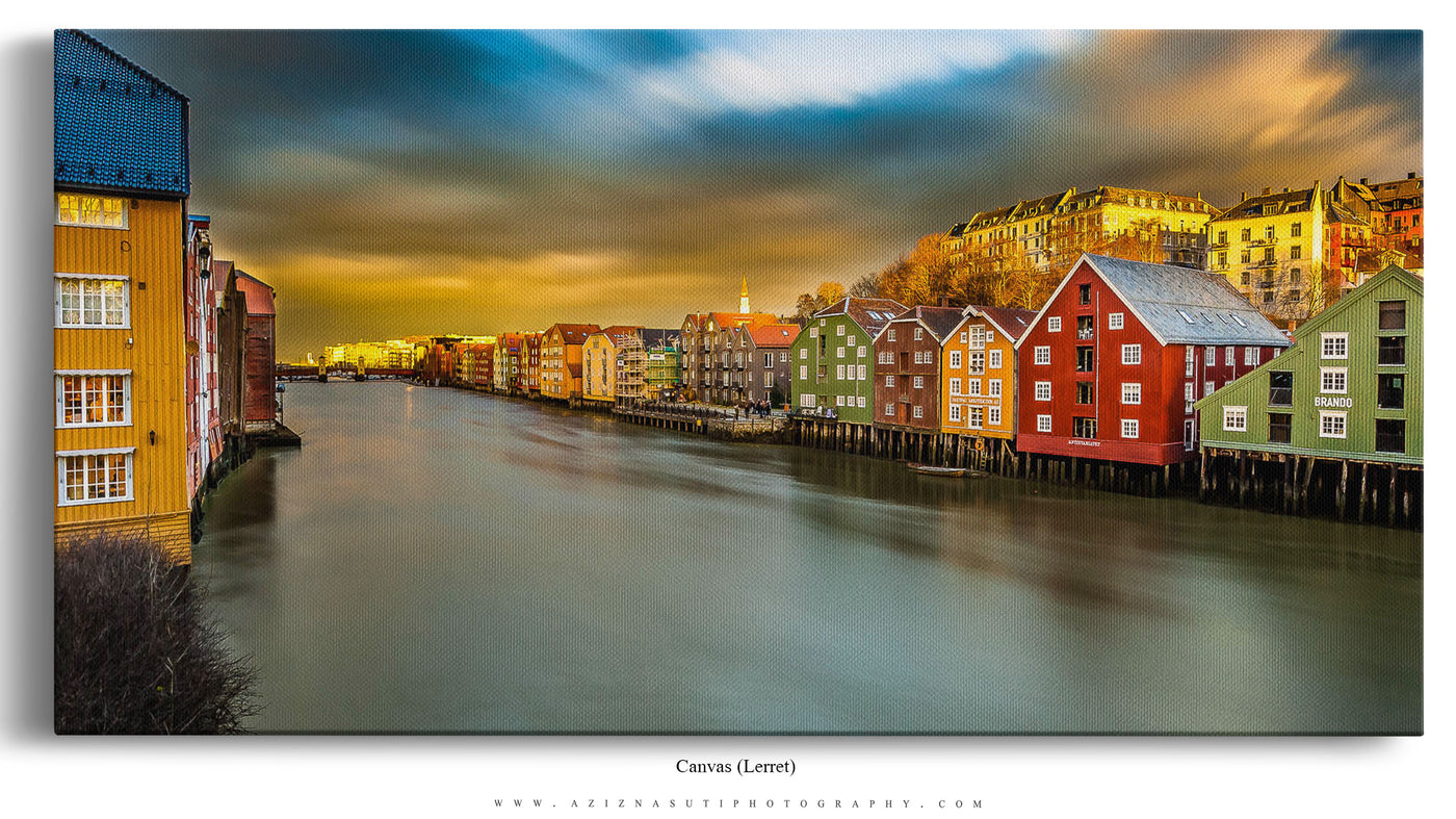 Trondheim og den dramatiske himmelen (Canvas)