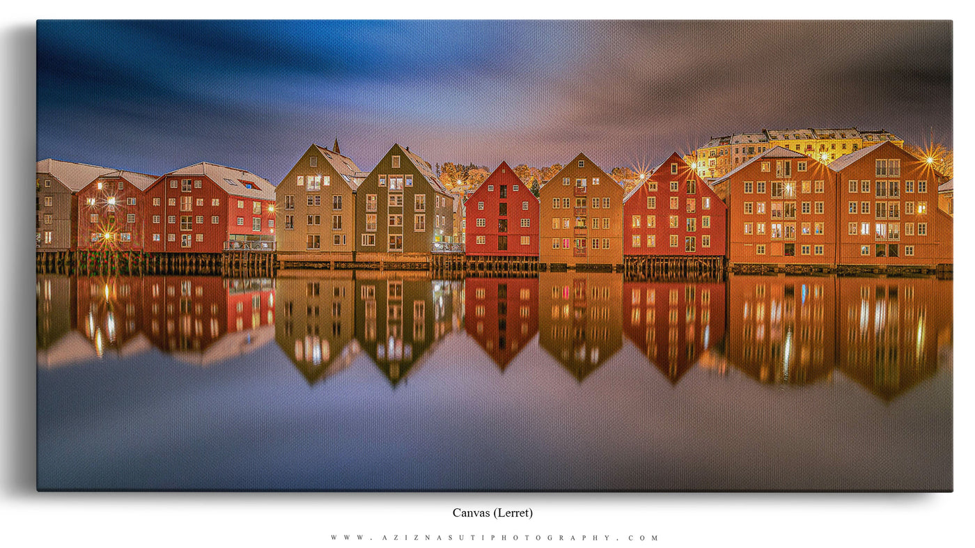 Trondheim Beautiful Calm Winter Night on Canvas (Lerret 120X60)