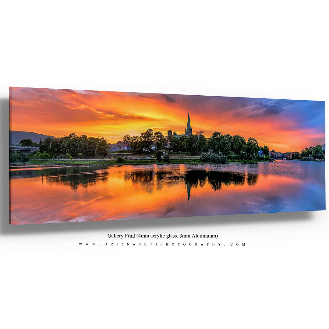 Amazing Sunset Over Nidarosdomen Domkirke In Trondheim - AZIZ NASUTI ART GALLERY