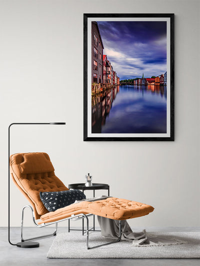 Trondheim i blå timer (portrett)